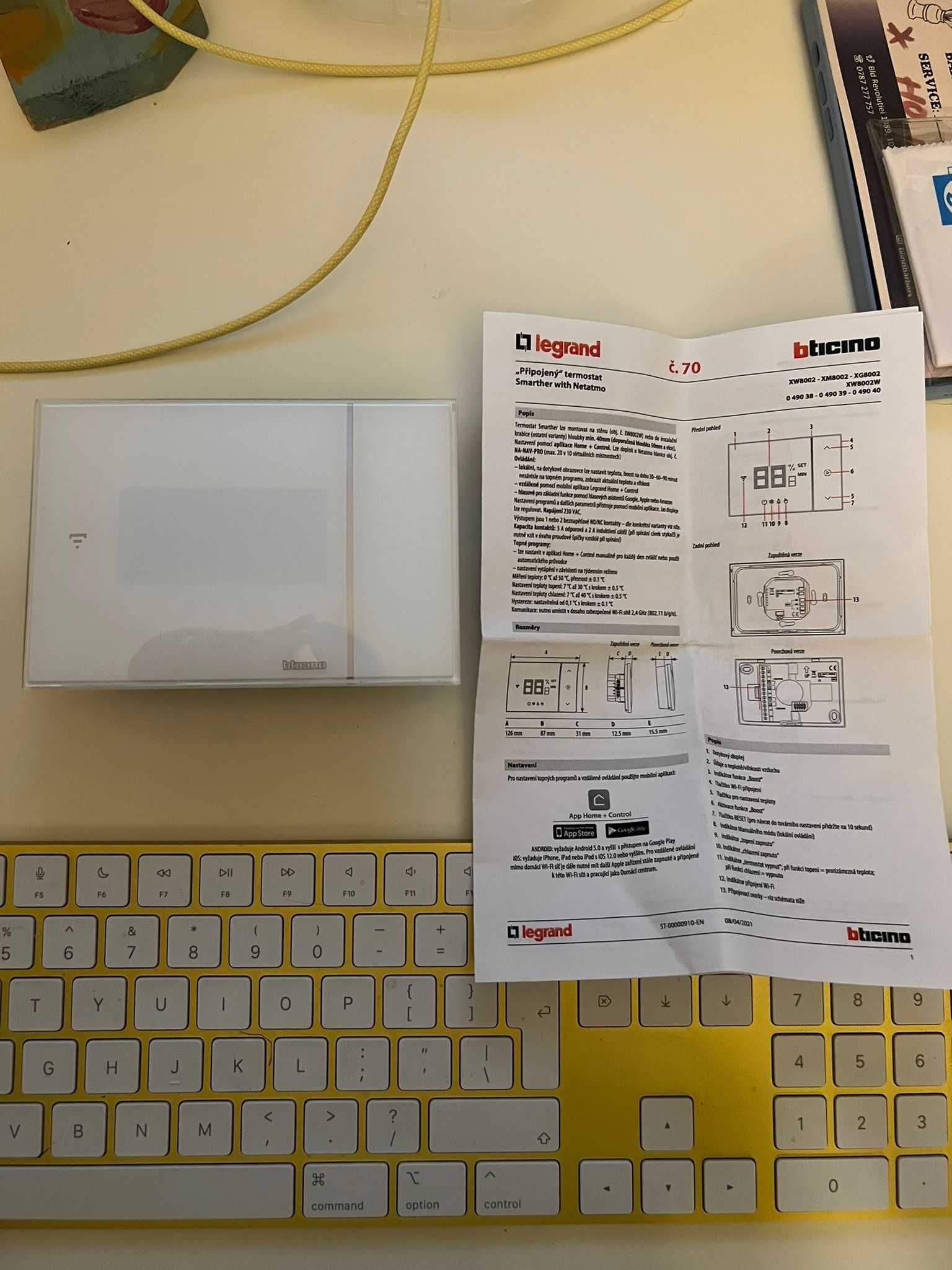 VandTermostat conectat cu Netatmo Bticino Living Now XW8002, alb