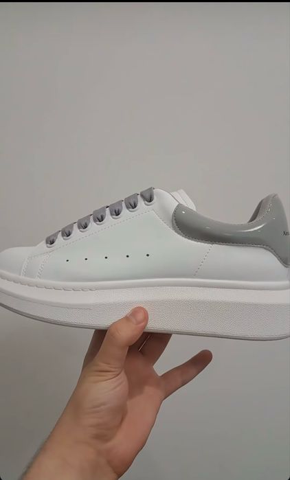 Alexander Mcqueen premium