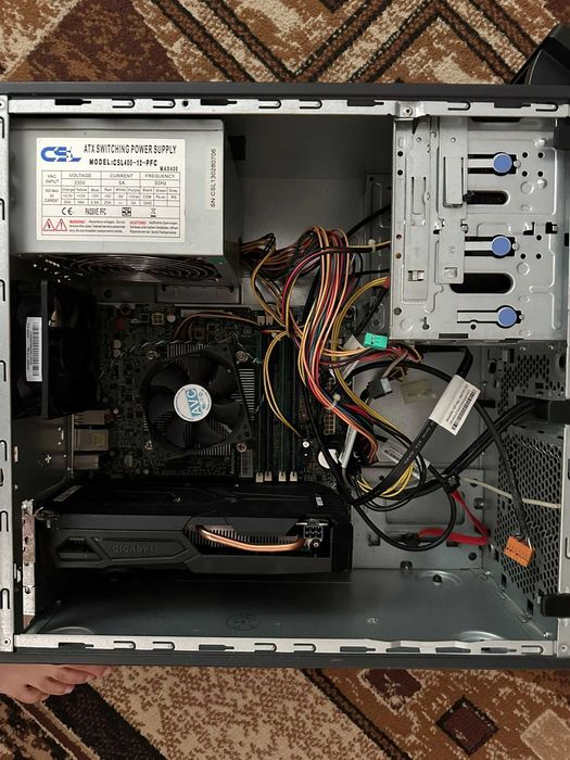 Vand  PC  I5 Nvidia 1050