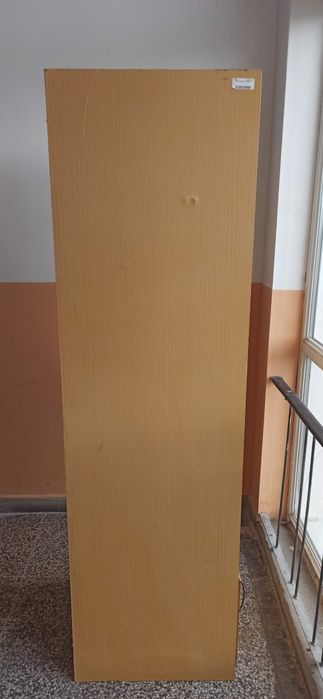 Шкаф за дрехи и съхранение