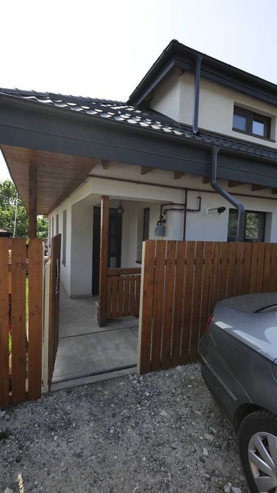 Apartament duplex în vilă nouă, parcare, zona Cetățuia