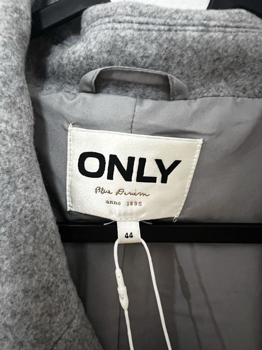 Палто Only в сиво