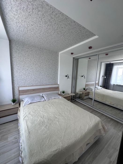 Уютная 3-х комнатная студия по центральной улице