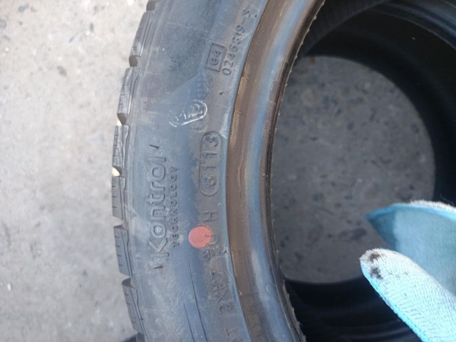 235/45/17 2броя Hankook Winter Icept evo.Гумите са чисто нови.
