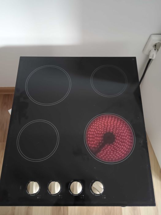 Plita electrica vitroceramica Pyramis