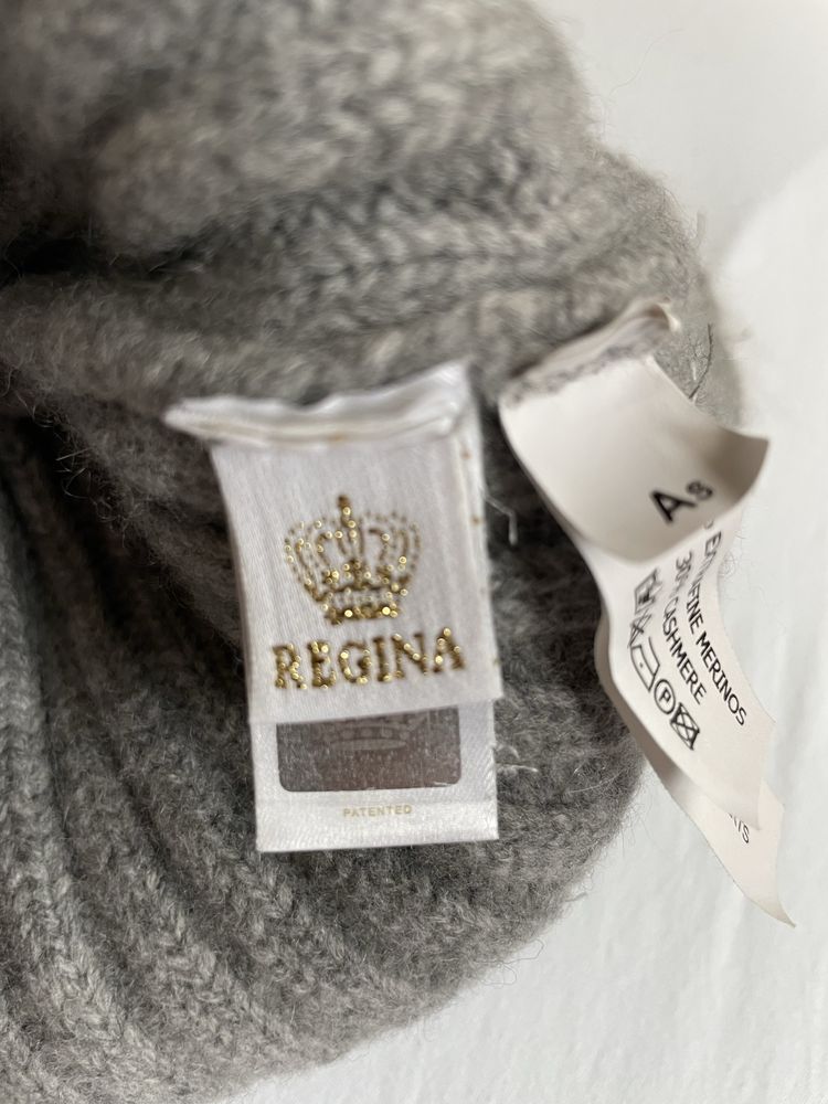Зимна дамска шапка Regina