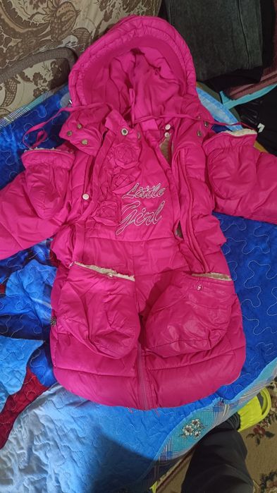 Продам детский комбинезон