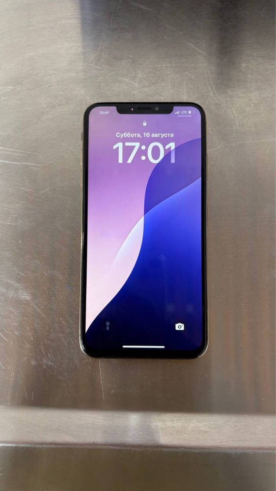 iphone xs max ideal