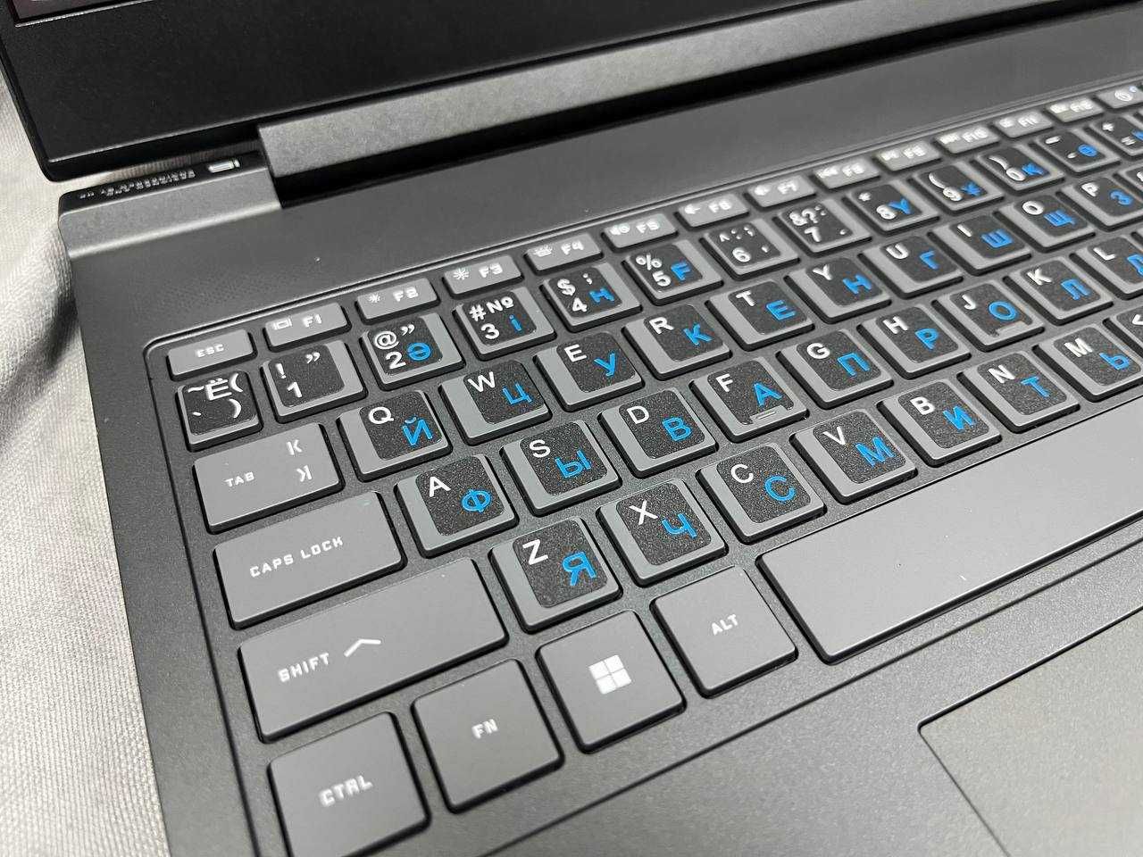 Для игр и графический программ RTX4070-8гб/2k 165гц Victus Core i7