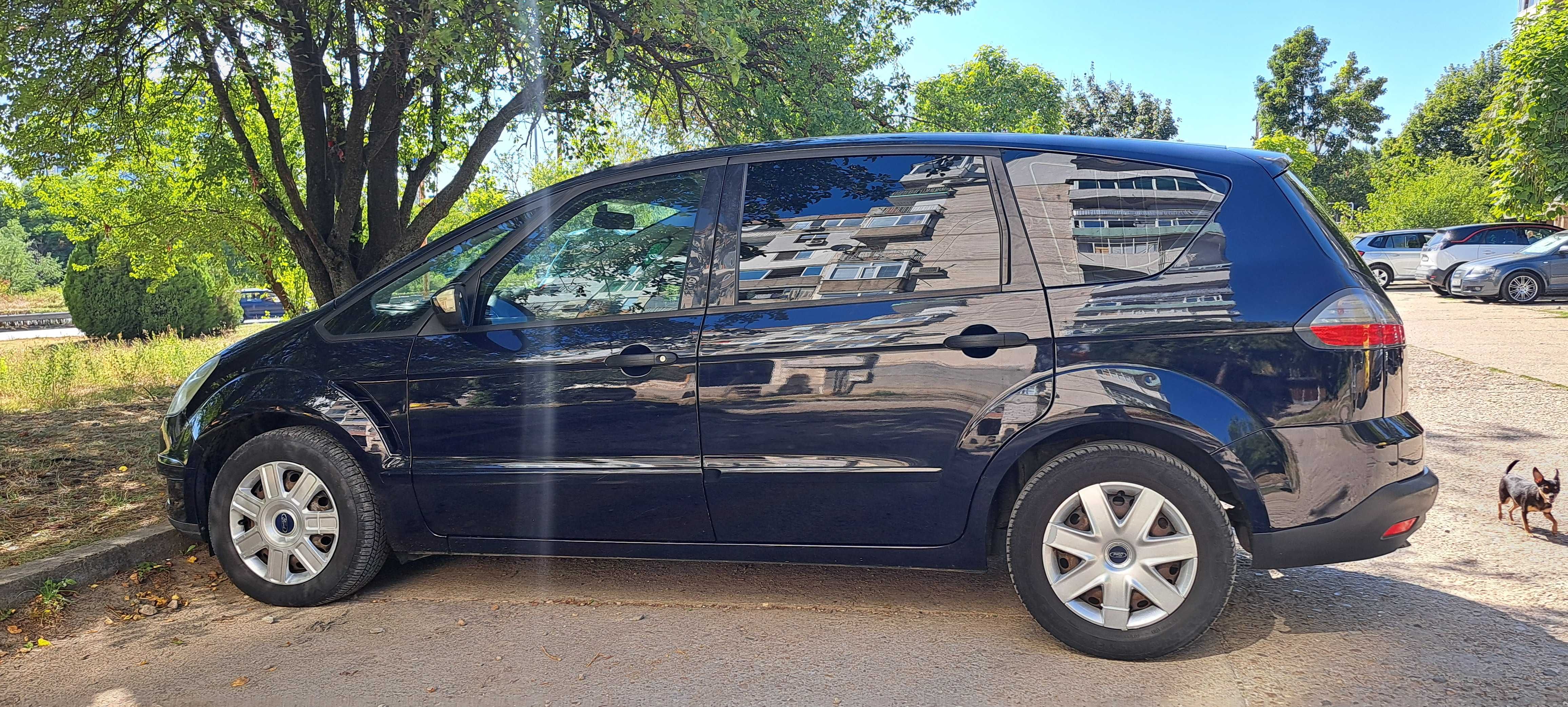Ford S-Max
2.0 145hp