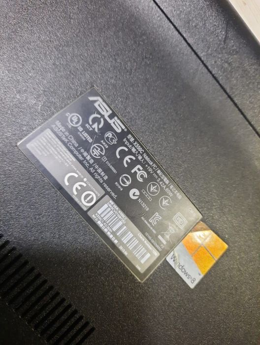 Срочно продам ноутбук асус