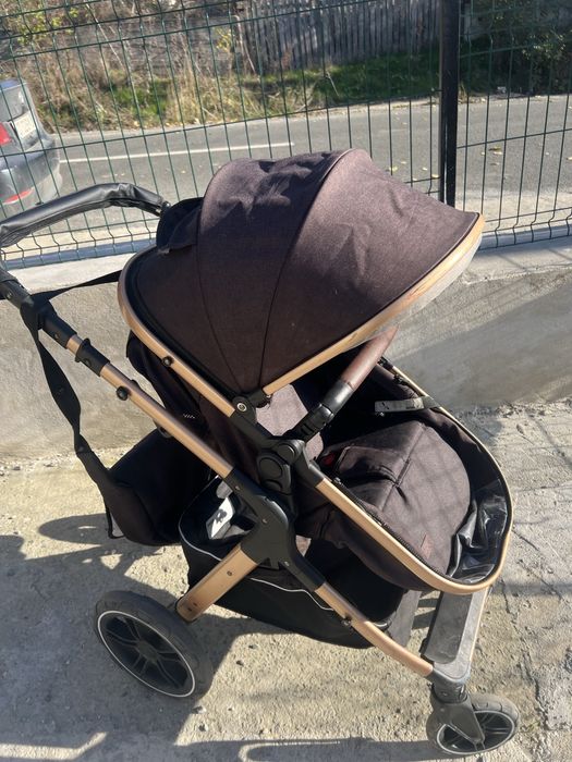 Carucior bebe in stare foarte buna