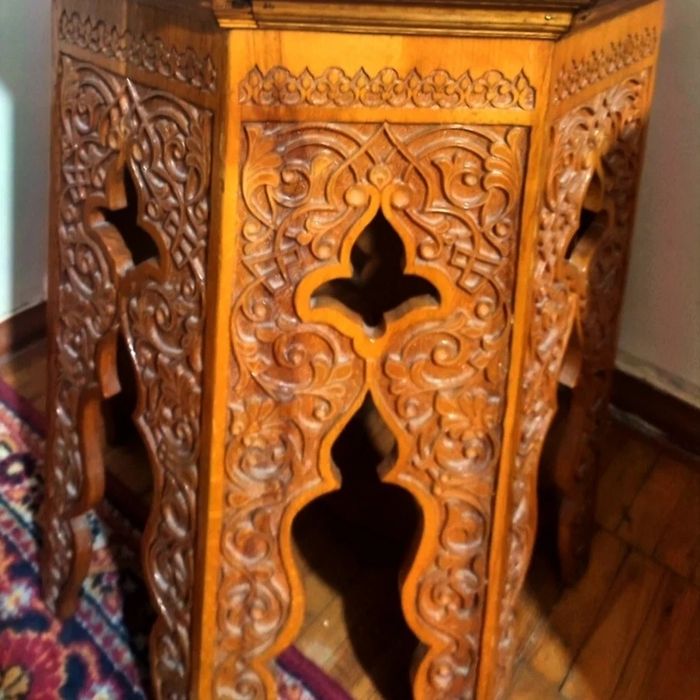 Ёғочдан ясалган ҳунармандлик буюмлари