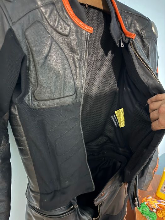 Costum moto piele FLM Racing Technology – 2 piese