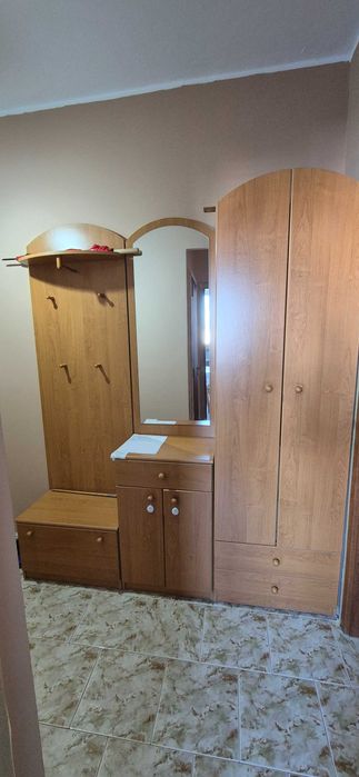 Порт манто за коридор