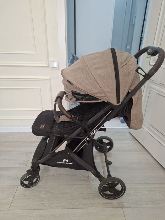 Коляска в отличном состоянии