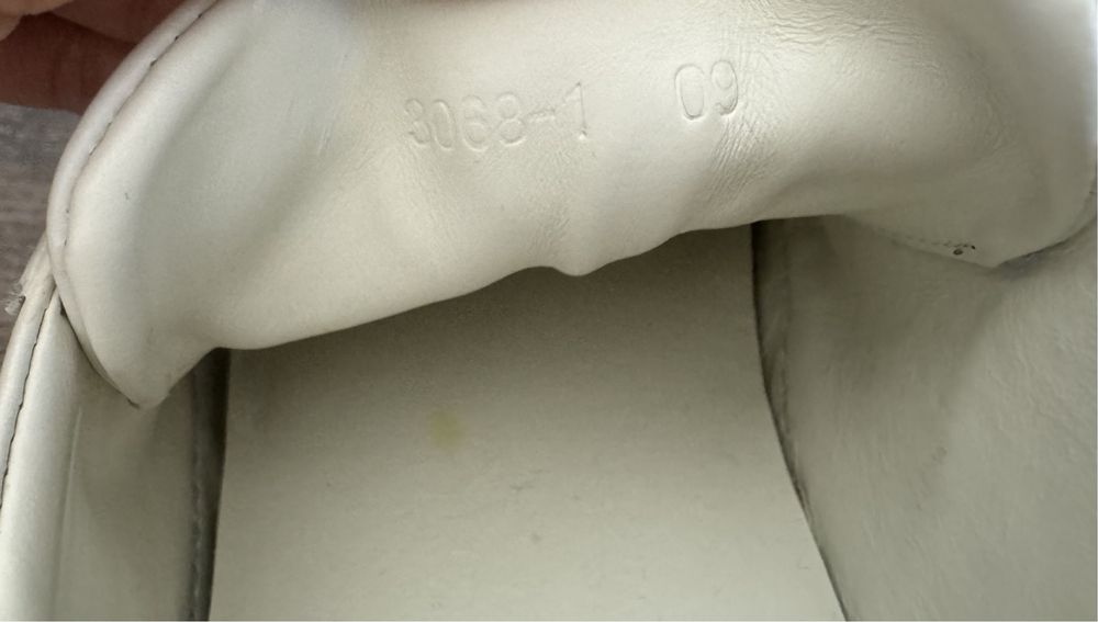 Gucci Ace Bee leather trainers