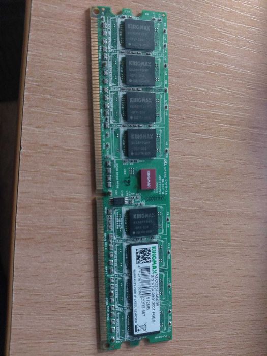 Memorie RAM KINGMAX 512MB DDR2-667 Mhz