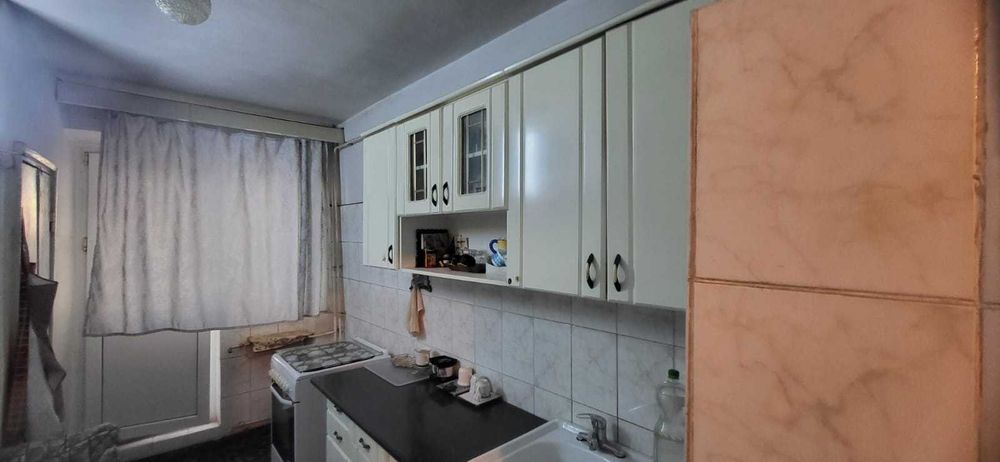 Apartament 3 camere decomandat Micro 18