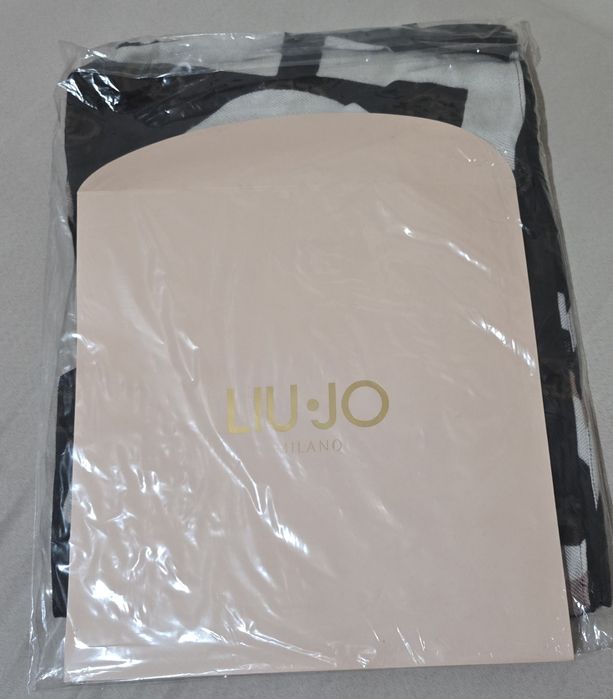 Нов шал Liu Jo 70х180см