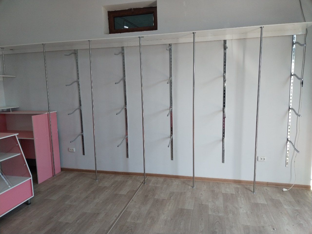 Magazin mebel yangi ishlatilinmagan 7 mln kelishamiz