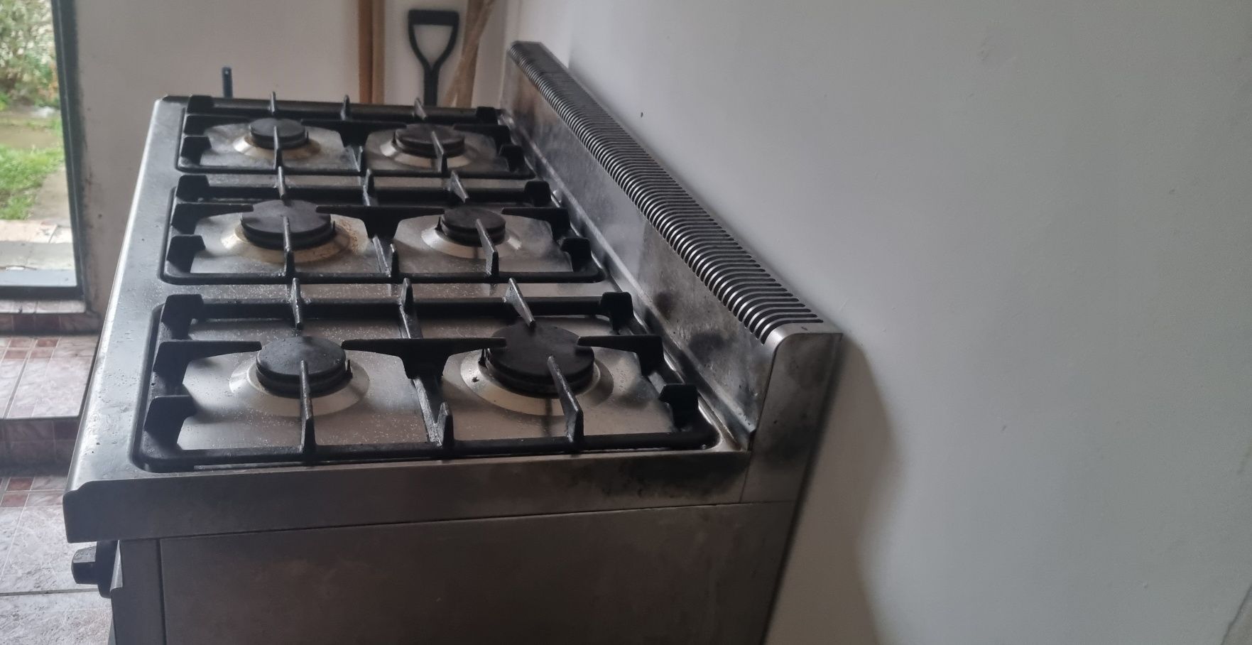 Aragaz Profesional de Inox 6 Ochiuri