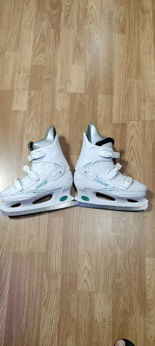 Patine gheata mărime 36