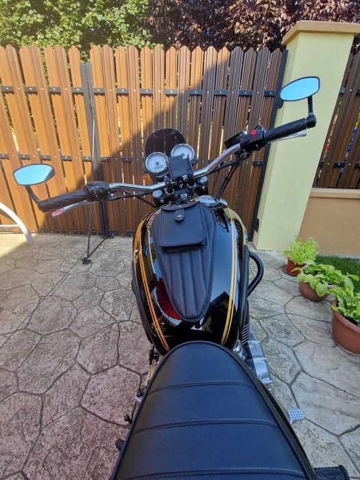 Triumph Bonneville T100 Special Edition