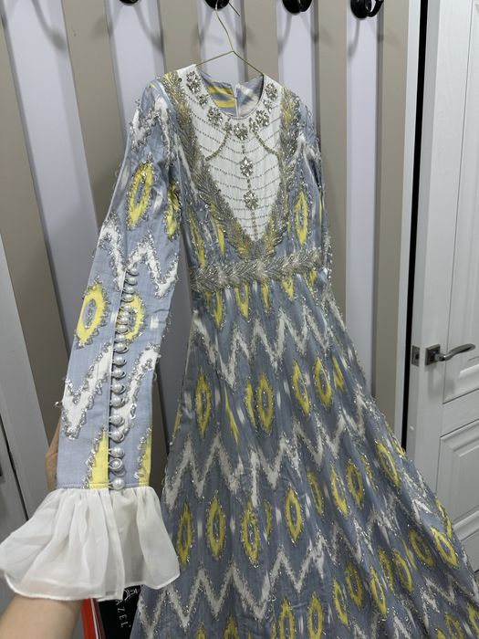 Ansambl ko’yne sotiladi to’liq ruchnaya rabota