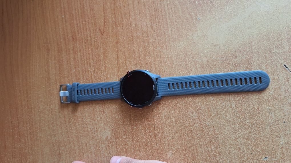 Смарт часовник Garmin Forerunner-255 (В гаранция)