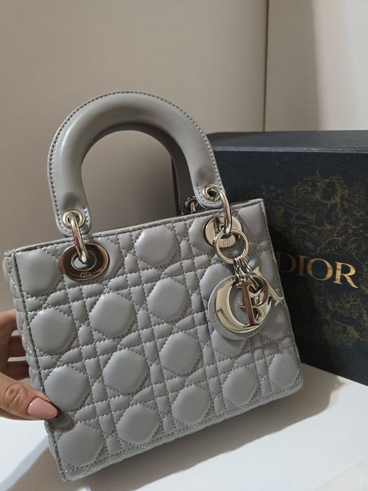 Налична чанта Lady Dior