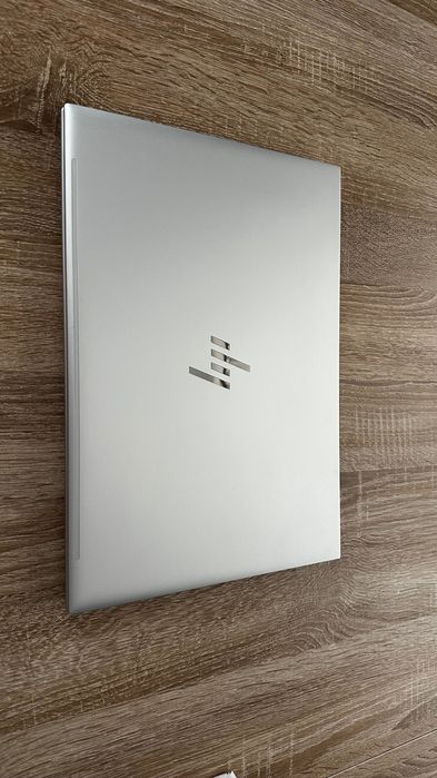 HP EliteBook 16' 860 Intel i5 13g,16 DDR5,512 SSD, 5 cicluri,laptop PC