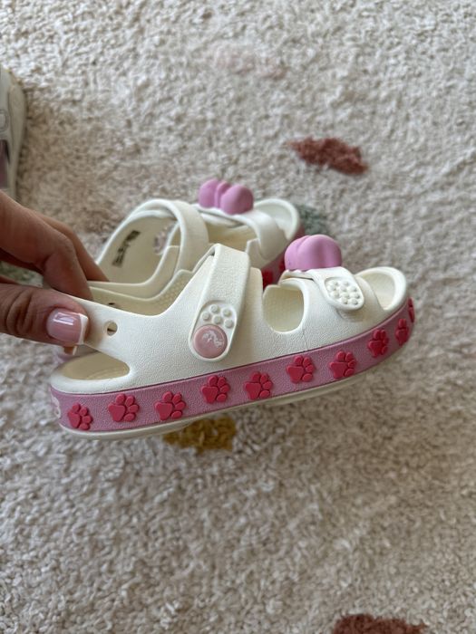 Crocs, biomecanics, nike 24 и 25 номер