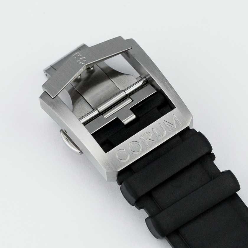Corum Admiral's Cup Legend Chronograph 47mm A077/04178 - Промоция!