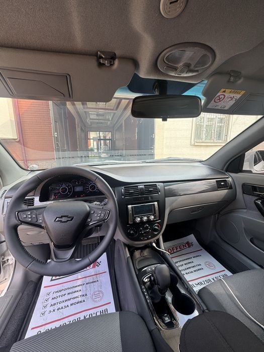 Jentra lacetti ideal