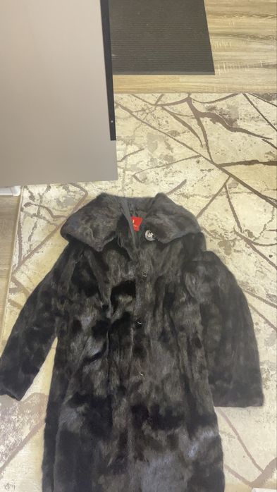 Продам норковую шубу