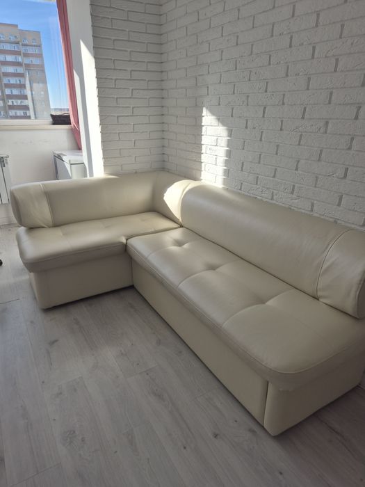 Продам кухонный уголок диван