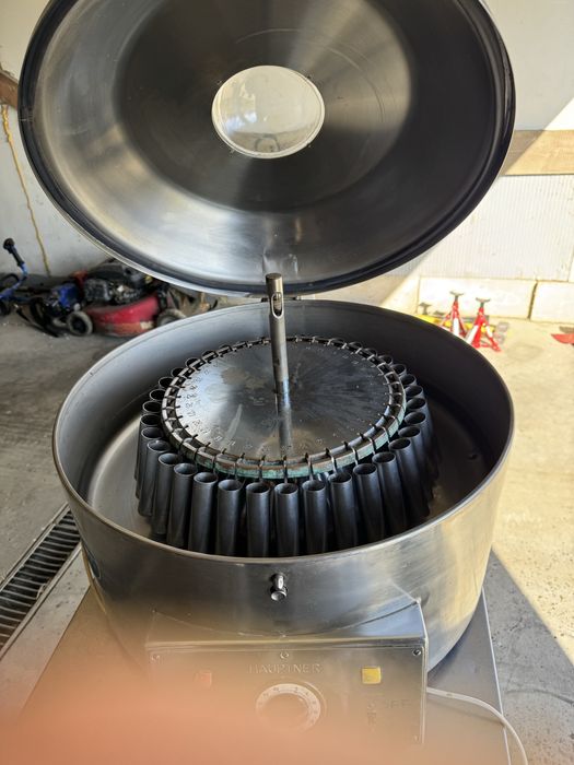 Centrifuga laborator hauptner