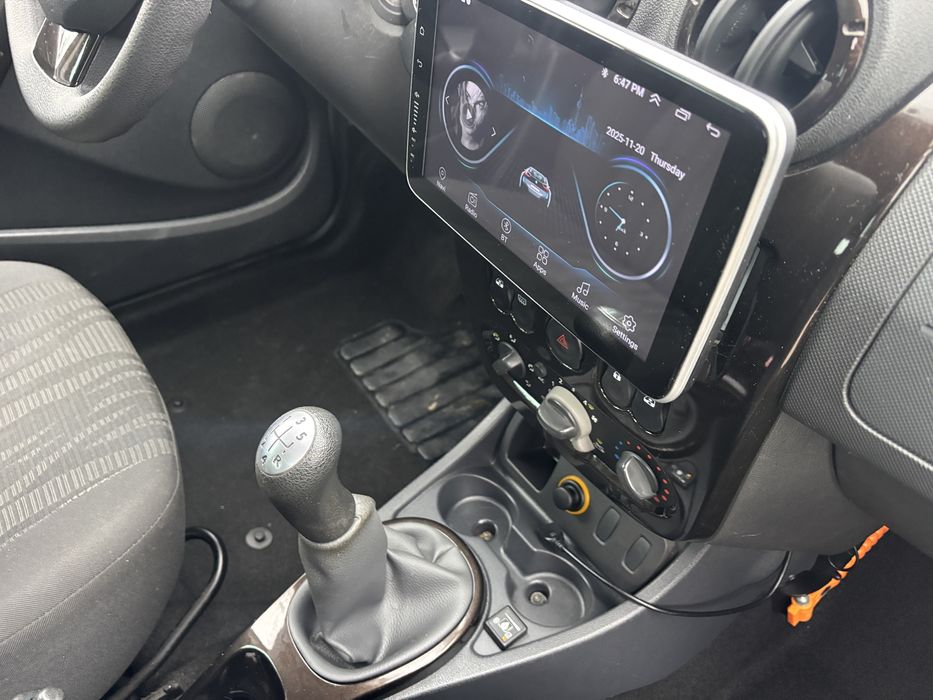 Dacia duster 1.6 MPI GPL 2011-12 navigatie RATE  2x4 import Olanda