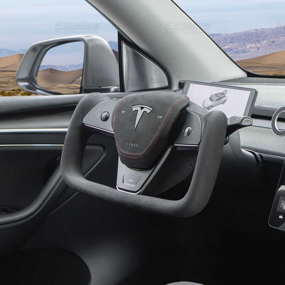 Alcantara Yoke волан – Tesla Model 3 / Model Y