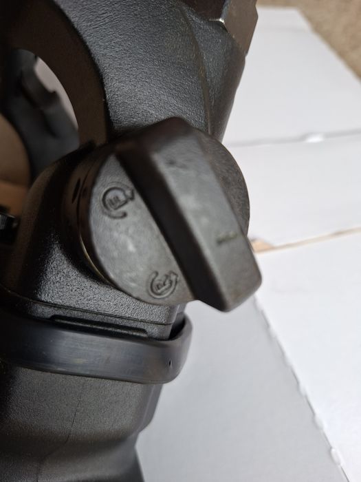 Cheie pneumatica KLUTCH 1 inch – NOUA, cu ax lung (8 inch)