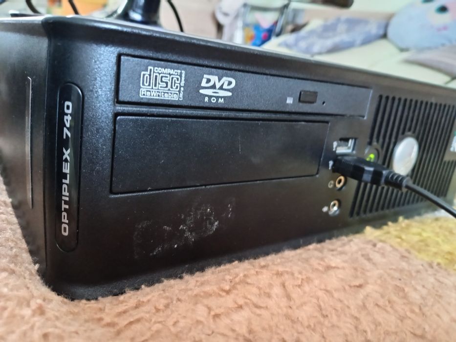 Pachet Pc Dell + Monitor