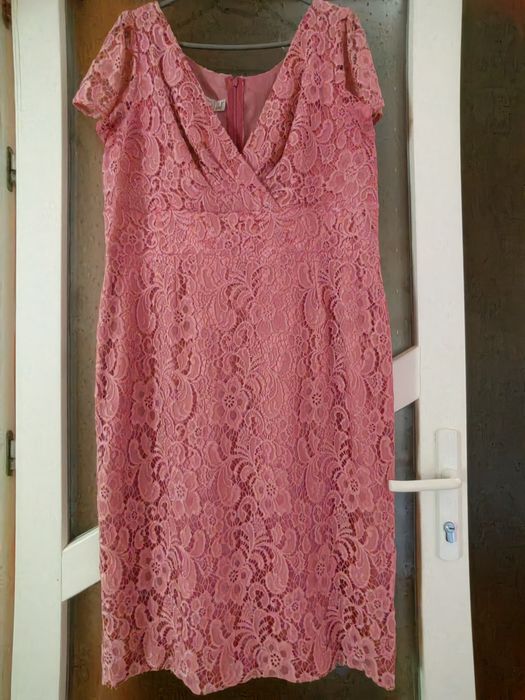 Rochie eleganta dantela