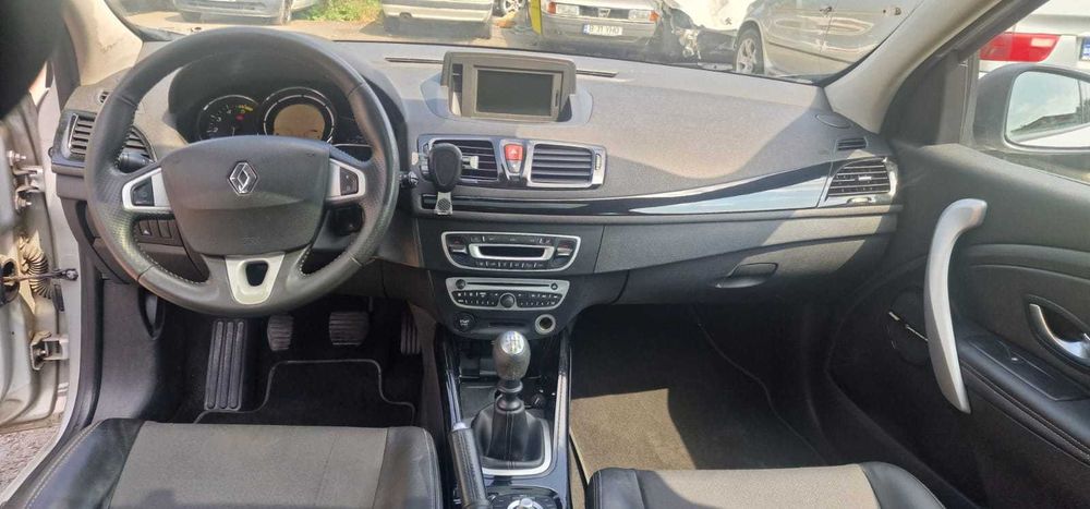 RENAULT Megane BOSE motor 1,5 DCI NAVI Panoramic NAVI