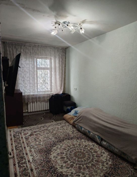 Продаётся квартира 2/4/4 ТТЗ Диадора