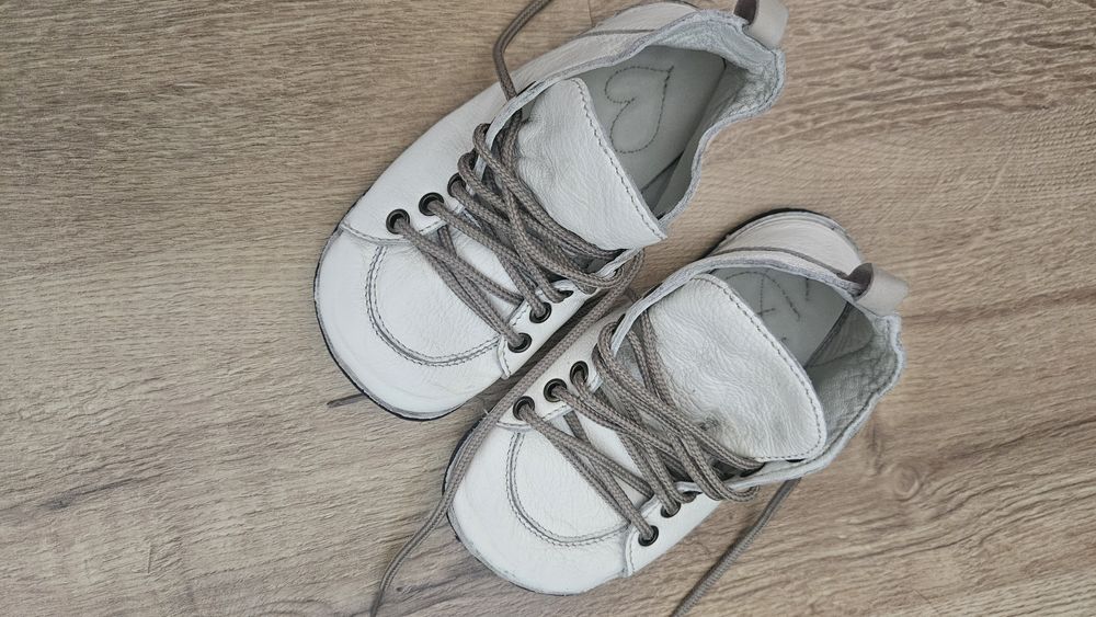 Botess – Soft baby shoes – Бяло