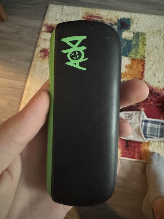 Iqos Iluma Steve Aoki edition