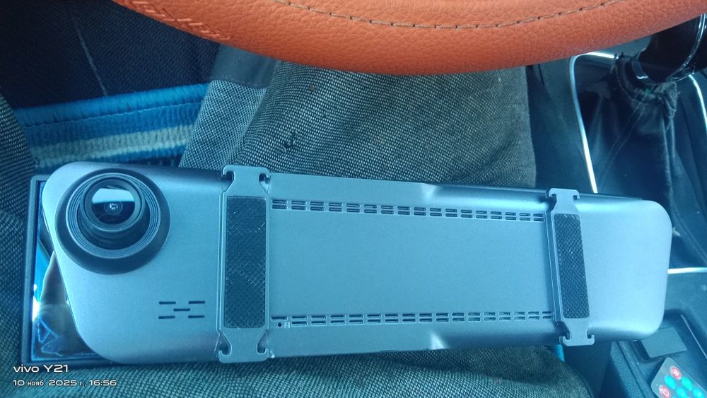 Видео регистратор сотилади