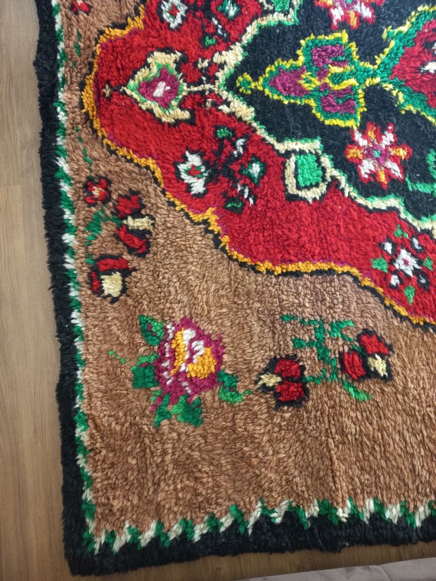 Губери, китеници, килими от соца
