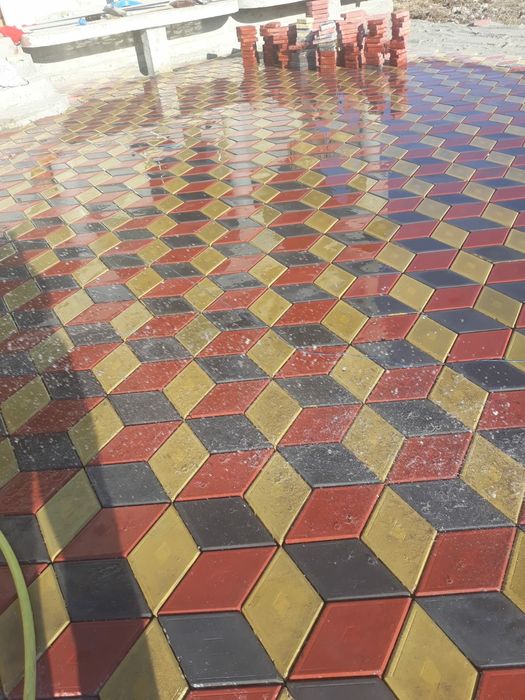 Pavaje si Pavele din beton aditivat - model Retea I